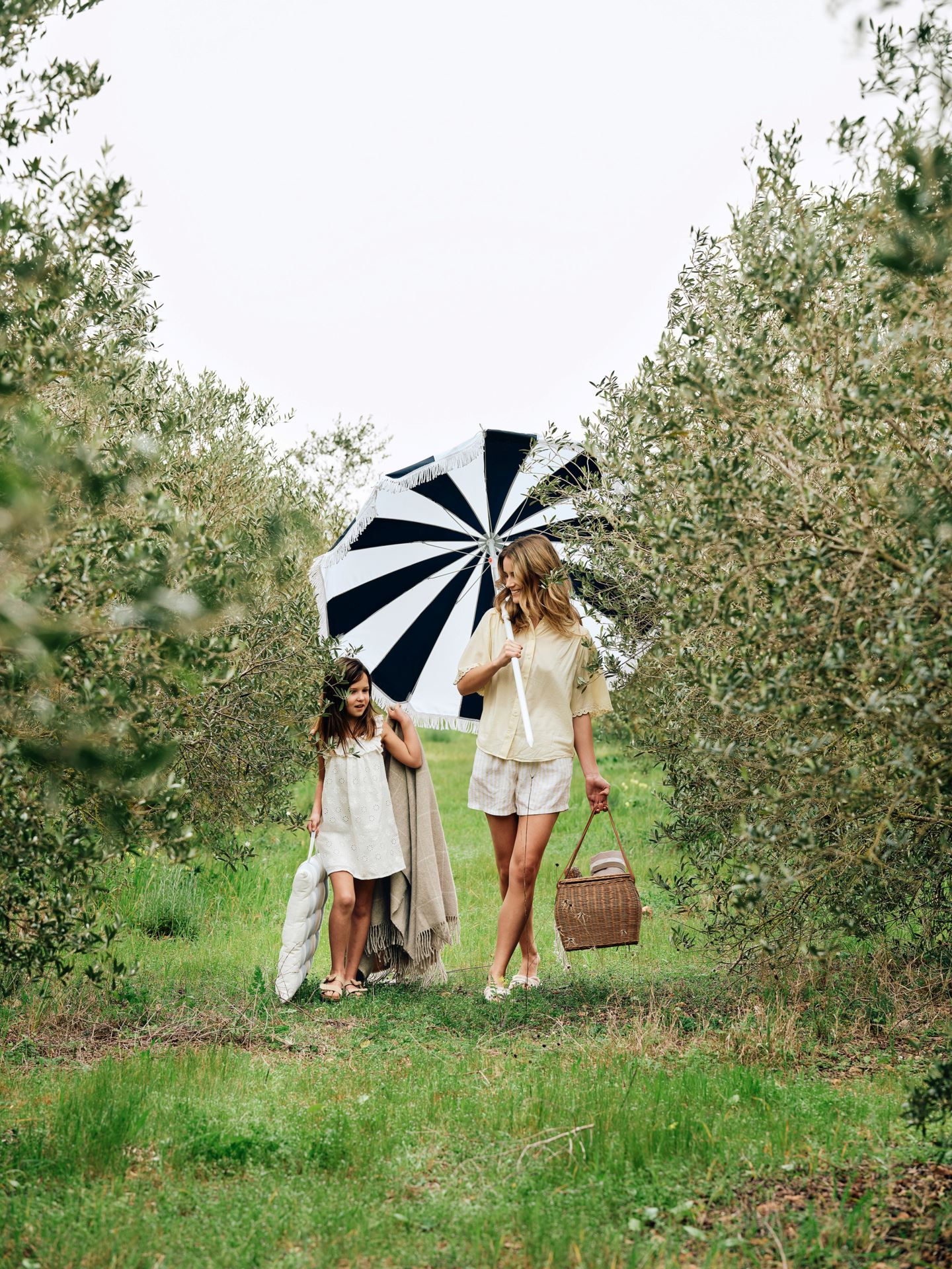 Aurinkovarjo moniväri/sininen - 7