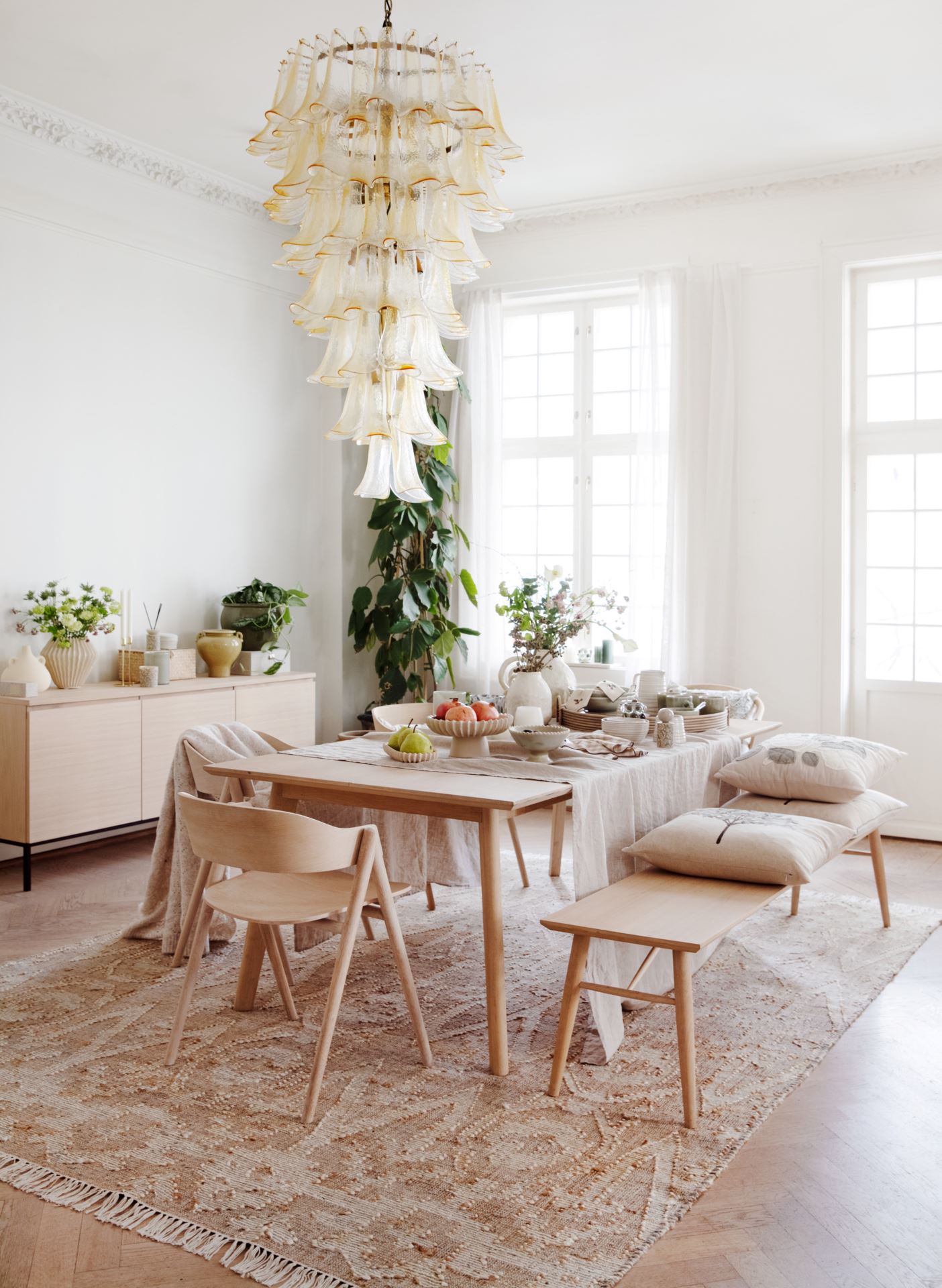 Ruokapöydän penkki luonnonväri - 11