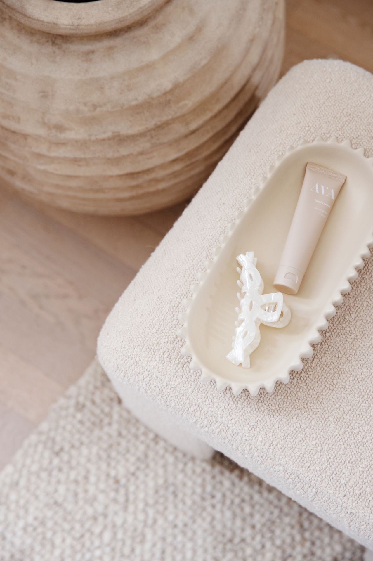 Hiusklipsi luonnonvalkoinen - 2