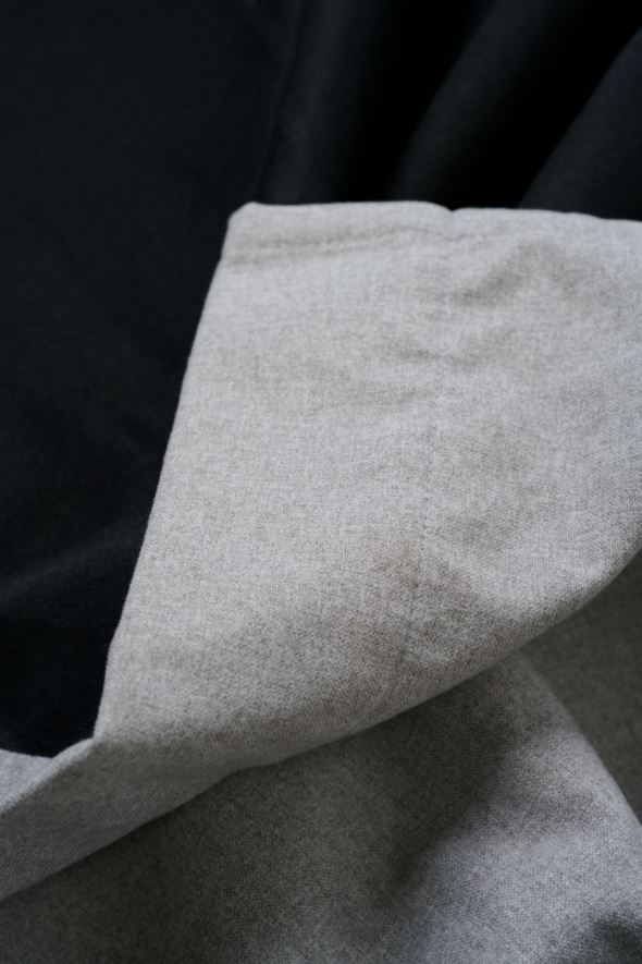 Pimentävä verho vaaleanharmaa - 3