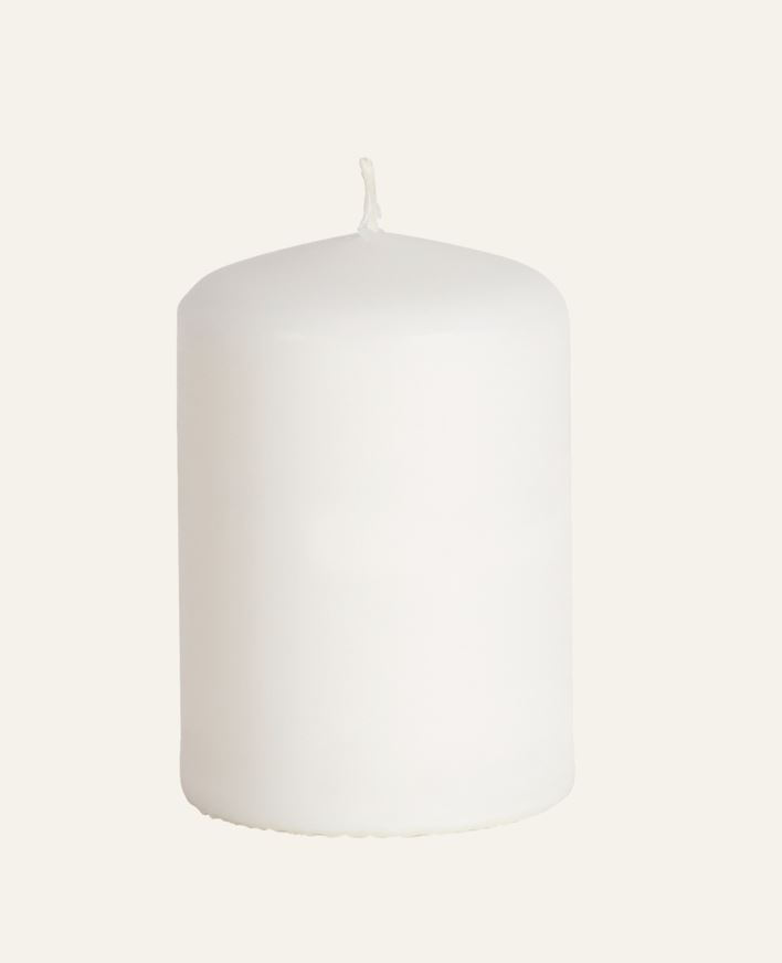 Pöytäkynttilä valkoinen - 6,8x10 cm valkoinen - 1