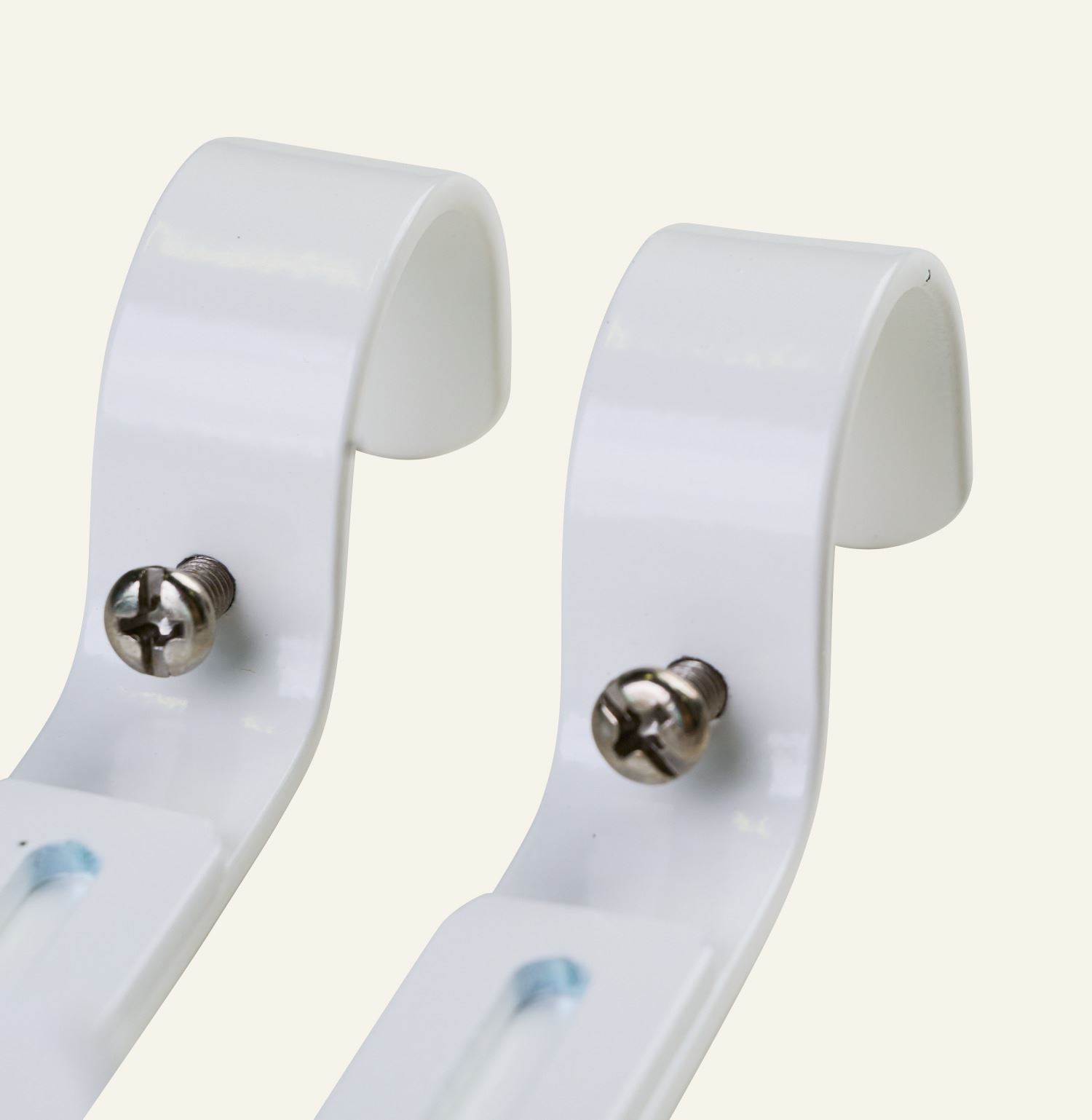 Seinäkiinnikkeet valkoinen - 2