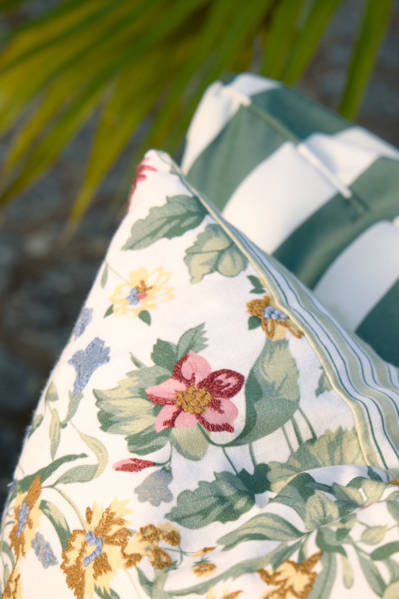 Koristetyyny moniväri - 3