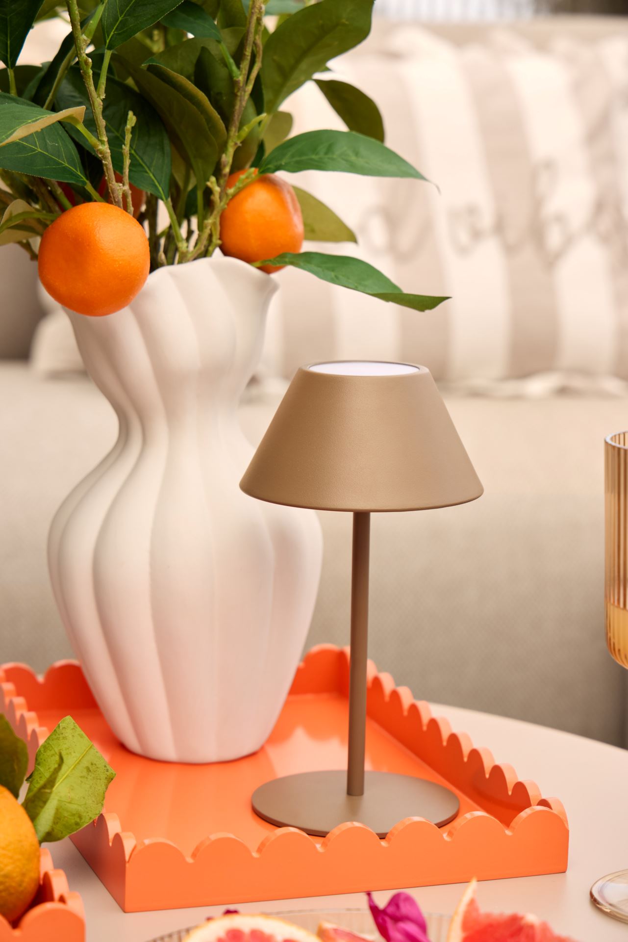 Ladattava pöytävalaisin ruskea - 6