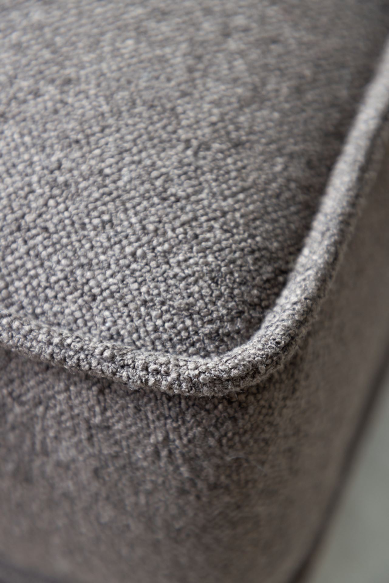 Lepotuoli ruskea - 2