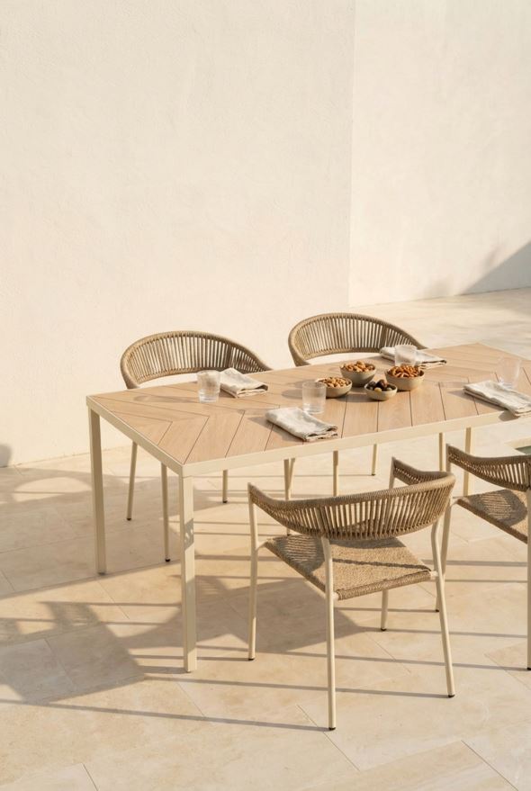 Puutarhapöytä luonnonväri - 2