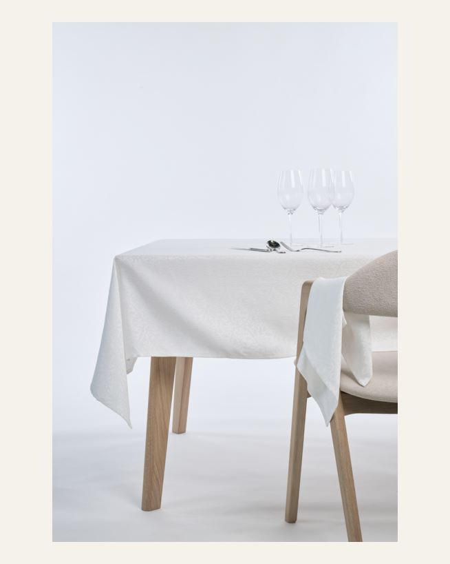 Jakardikudottu pöytäliina valkoinen - 140x250 cm valkoinen - 1