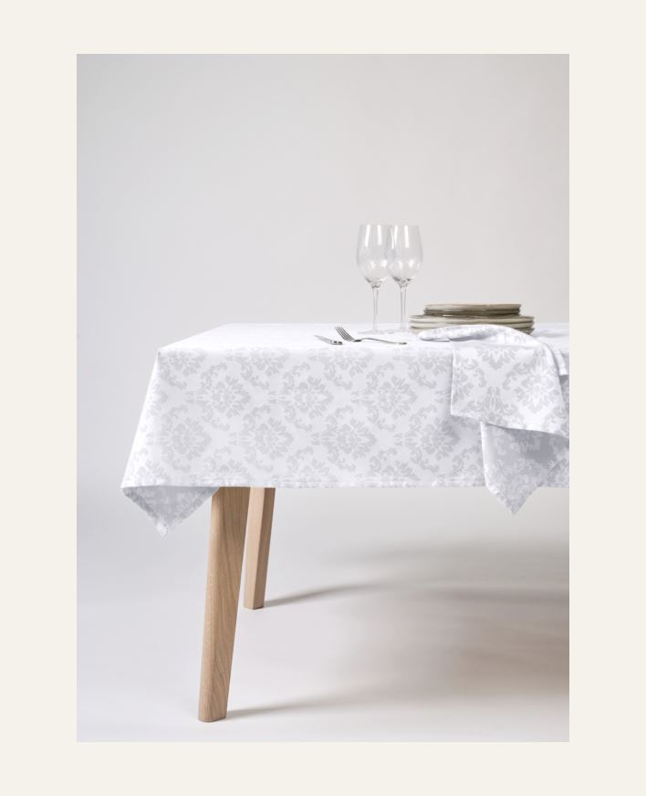 Pintakäsitelty pöytäliina valkoinen - 140x250 cm valkoinen - 1