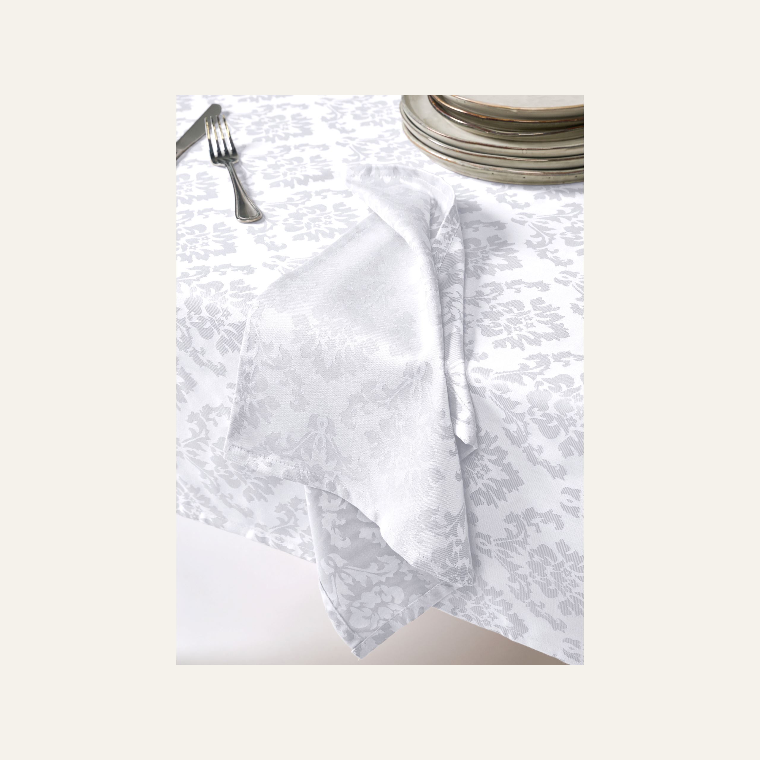 Pintakäsitelty pöytäliina valkoinen - 3