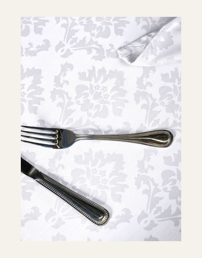 Pintakäsitelty pöytäliina valkoinen - 4