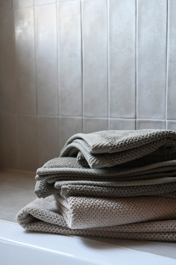 Pyyhe oliivinvihreä - 2