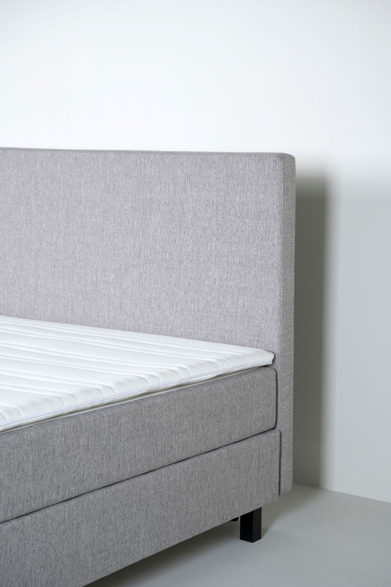 Sängynpääty harmaa - 2