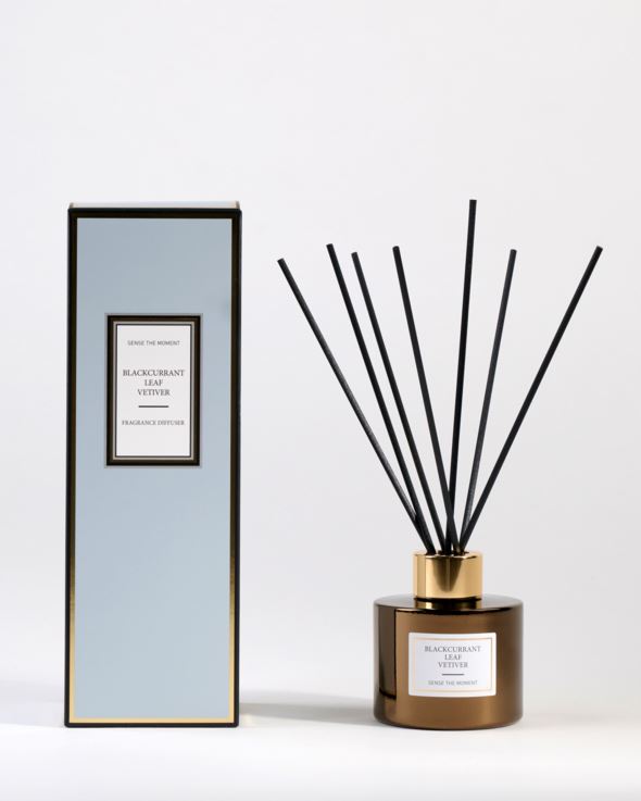 Huonetuoksu vaaleansininen - 4