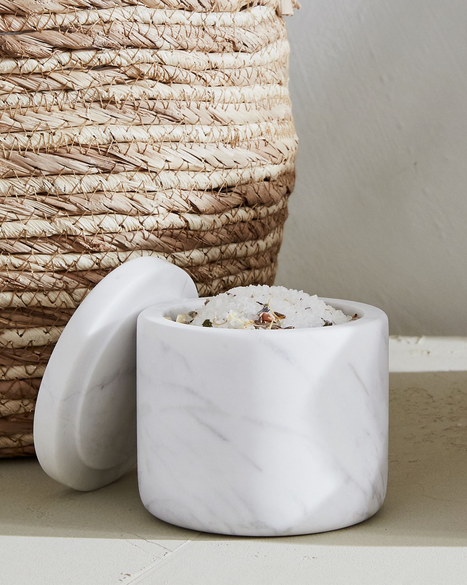 Säilytyslaatikko valkoinen - 2