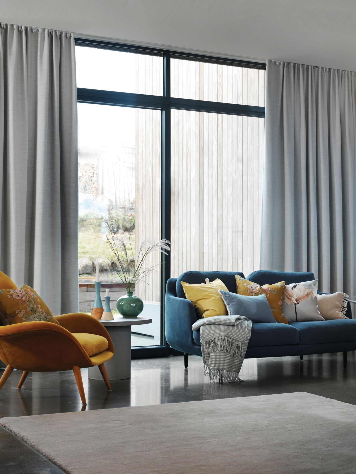 Pimentävä verho vaaleanharmaa - 2