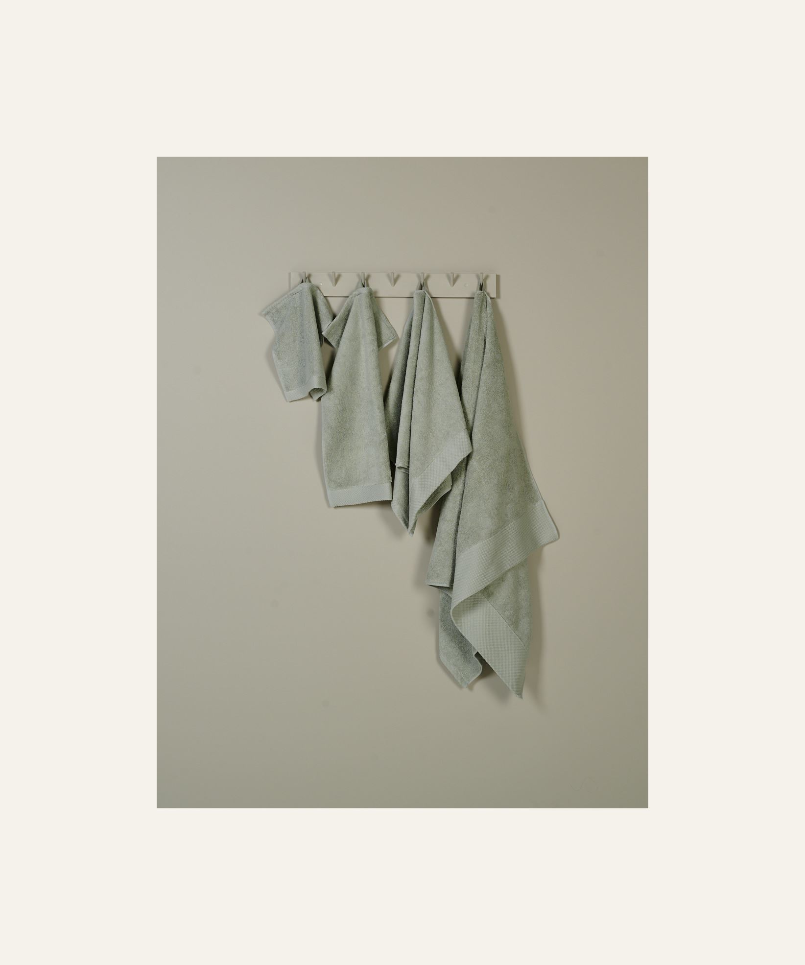 Pyyhe vaaleanvihreä - 4