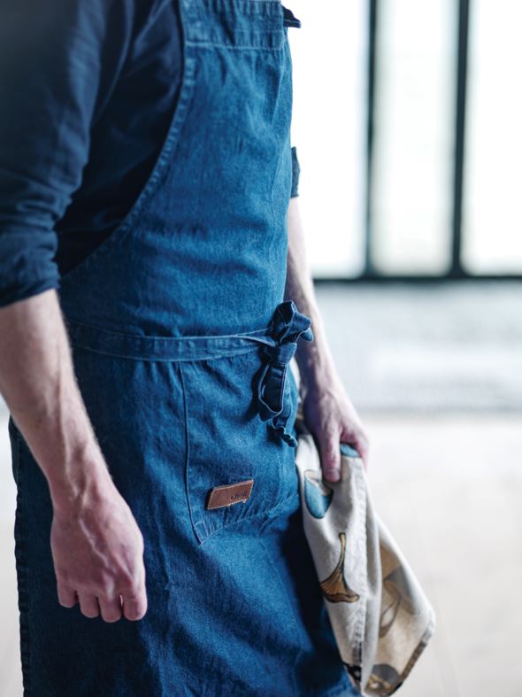 Esiliina sininen - 2