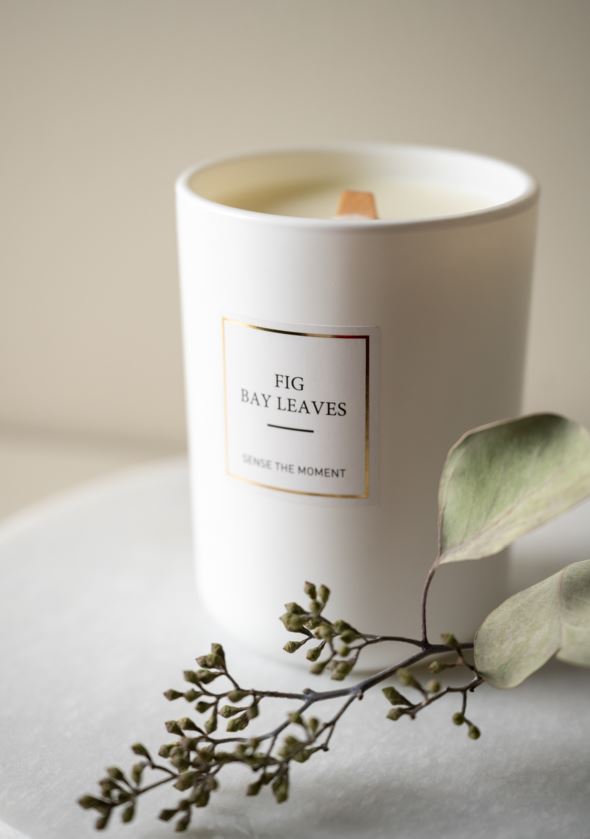 Tuoksukynttilä valkoinen - 2