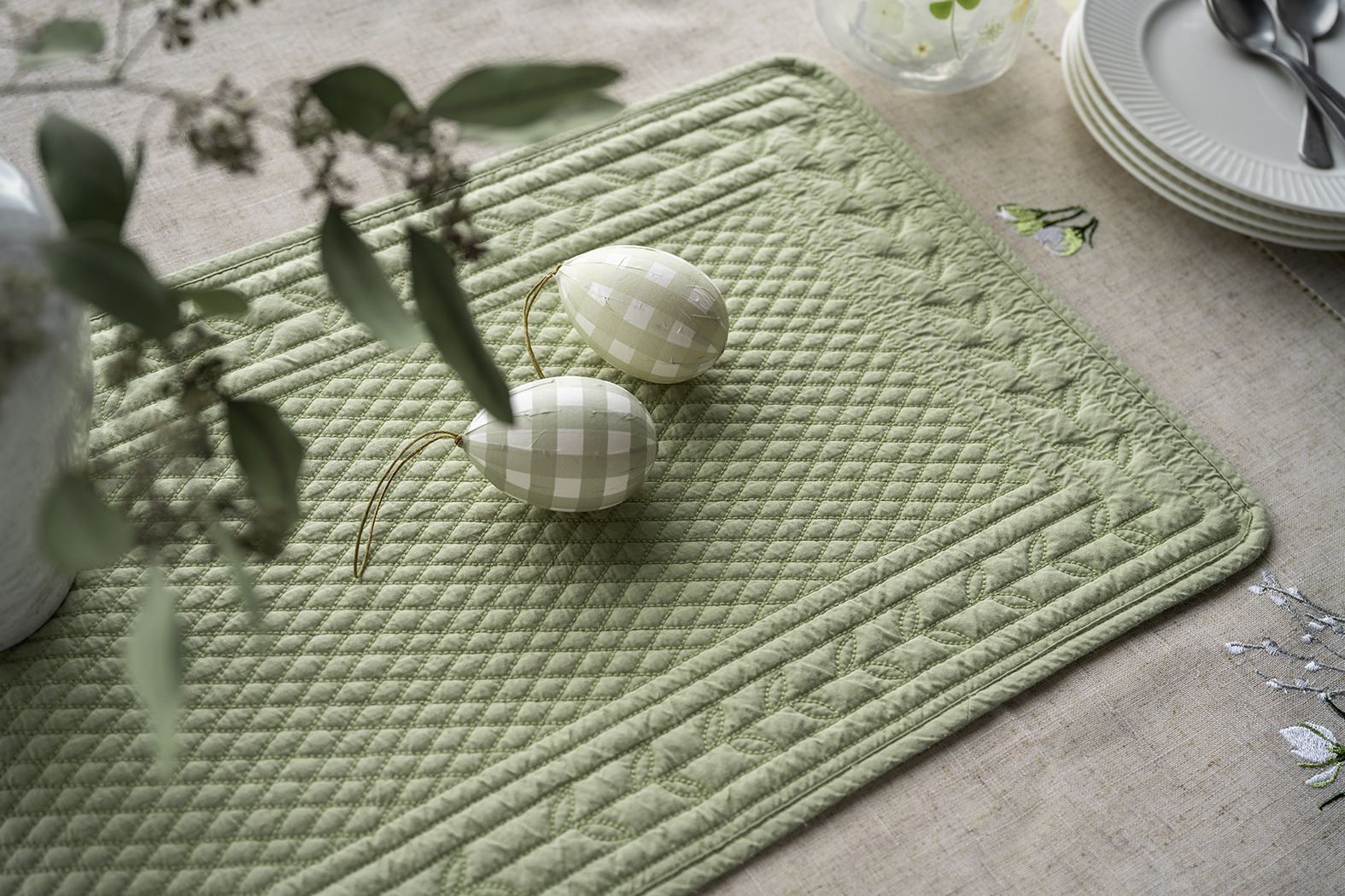 Kaitaliina vaaleanvihreä - 2