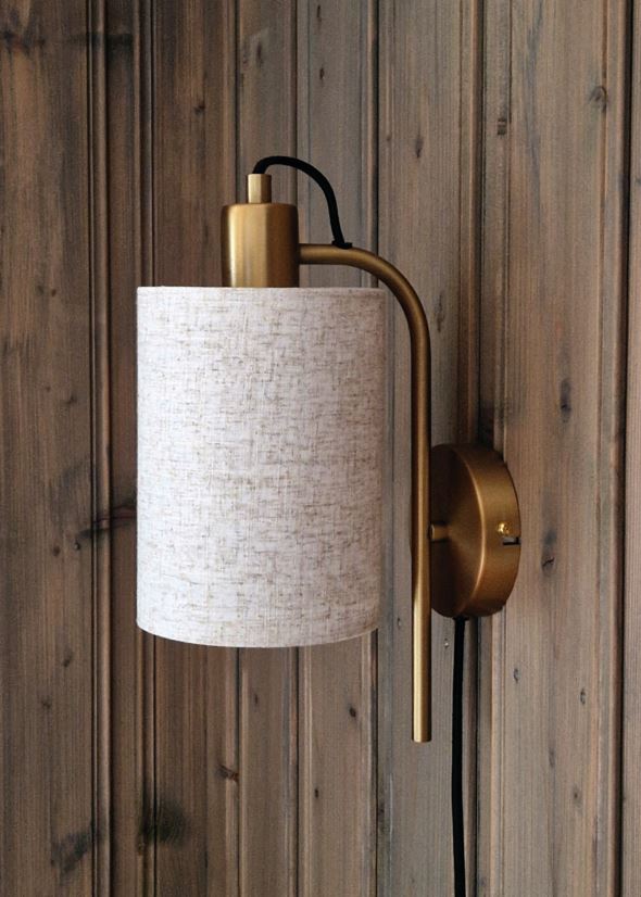 Seinälamppu messinki - 2