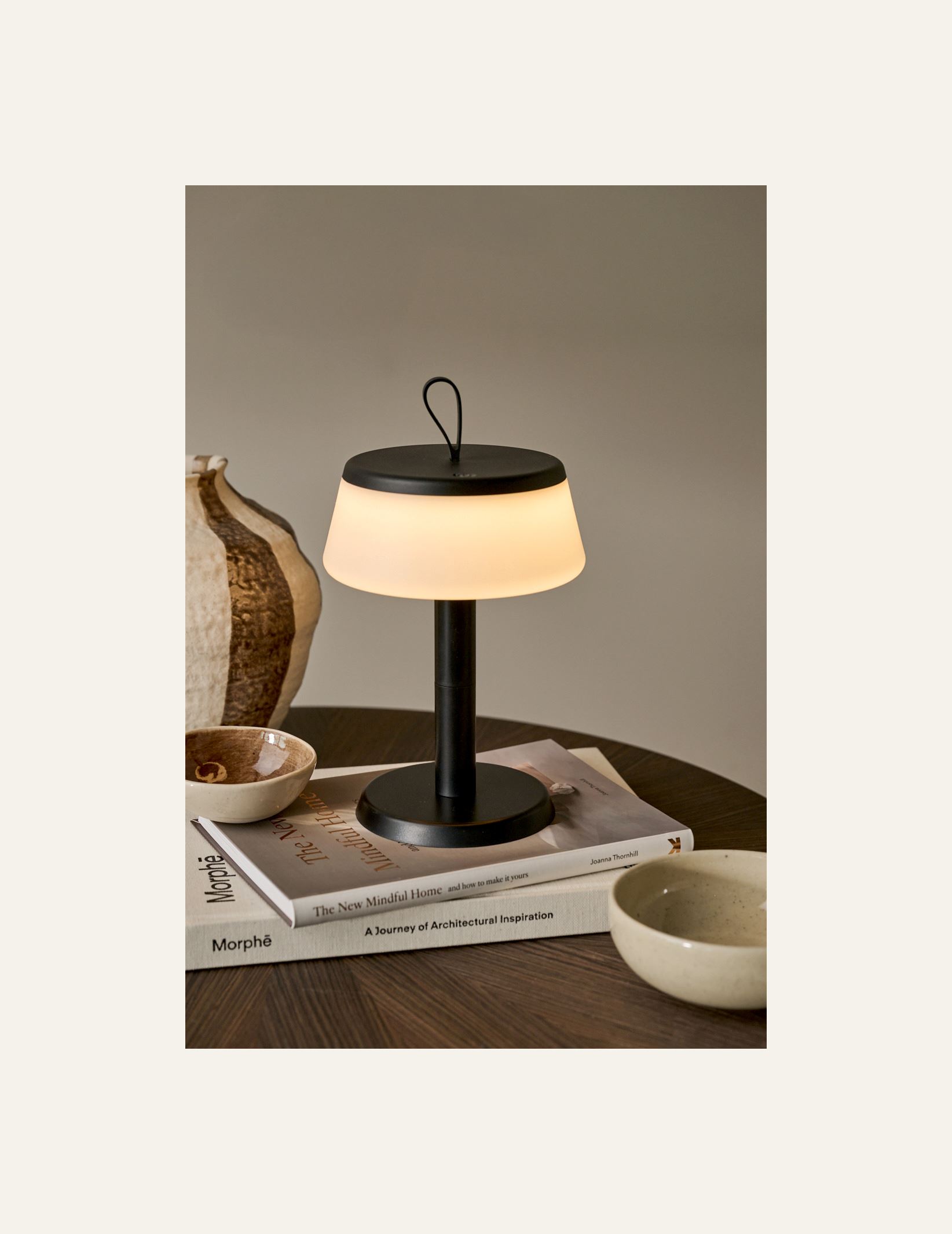 Ladattava pöytävalaisin musta - 2