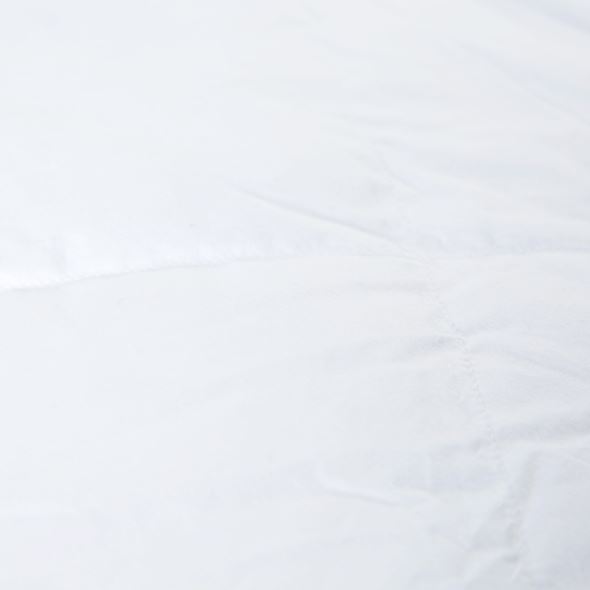 Keskilämmin untuvapeitto valkoinen - 2