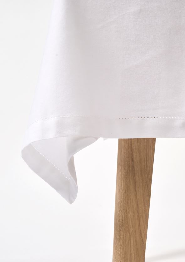 Pöytäliina valkoinen - 4