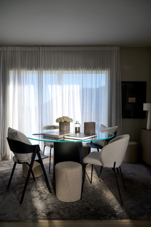 Ruokapöydän tuoli moniväri/musta - 2