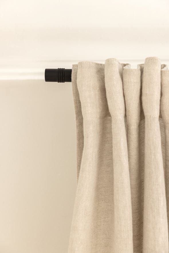 Päätykappale, 2 kpl musta - 2