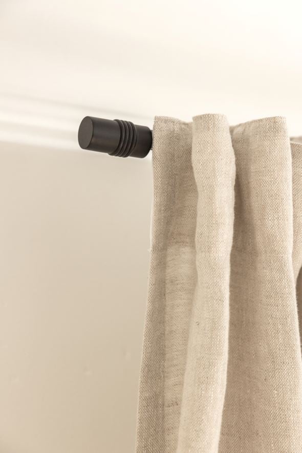 Päätykappale, 2 kpl musta - 5