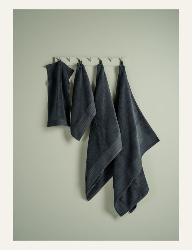 Pyyhe tummansininen - 6