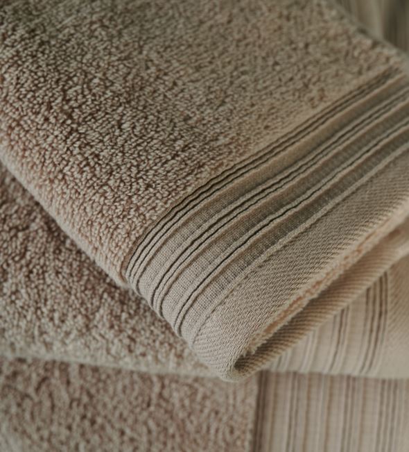 Pyyhe harmaanruskea - 2