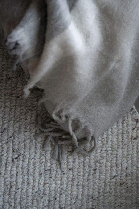 Matto luonnonvalkoinen - 2