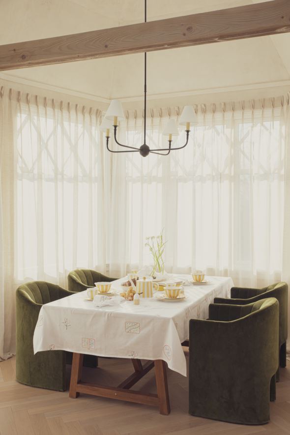 Pöytäliina valkoinen - 3