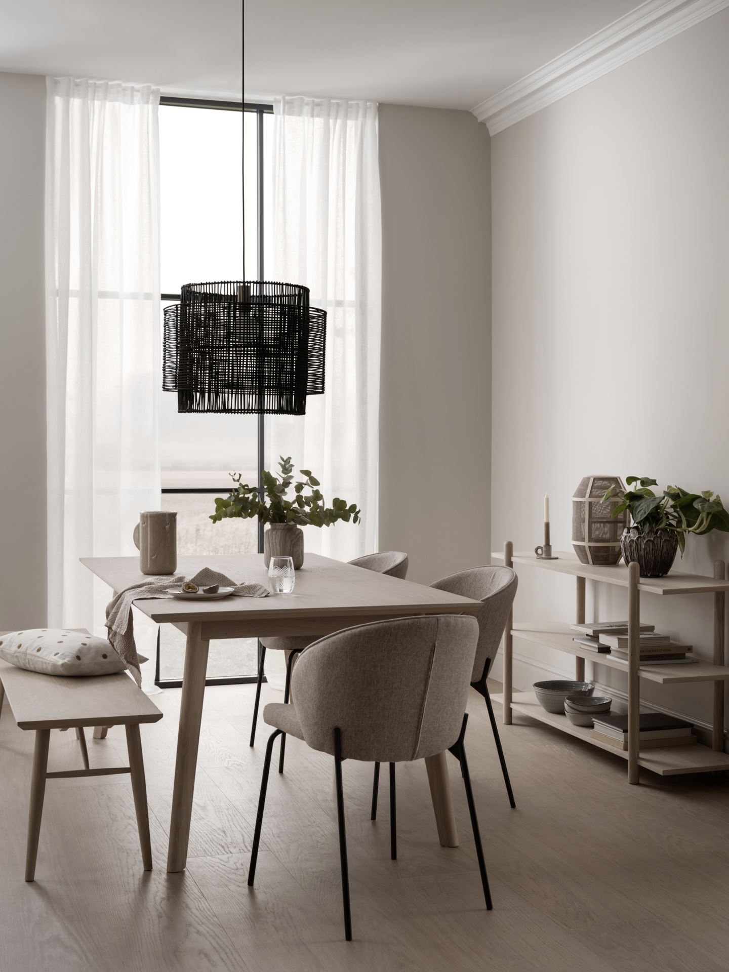 Ruokapöydän tuoli tummanruskea - 2