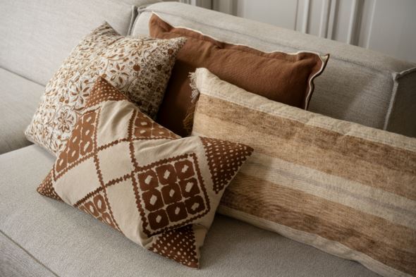 Koristetyynynpäällinen ruskea - 2