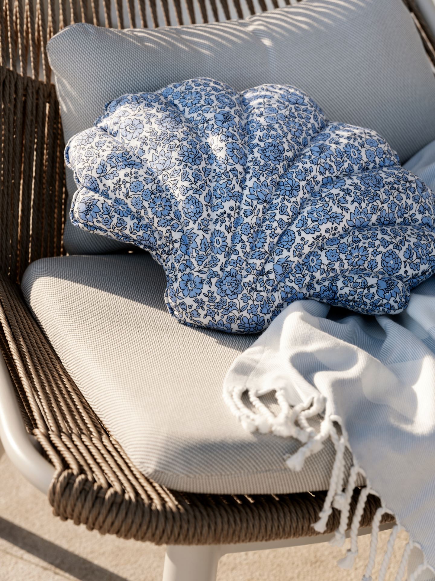 Lepotuoli luonnonvalkoinen - 7