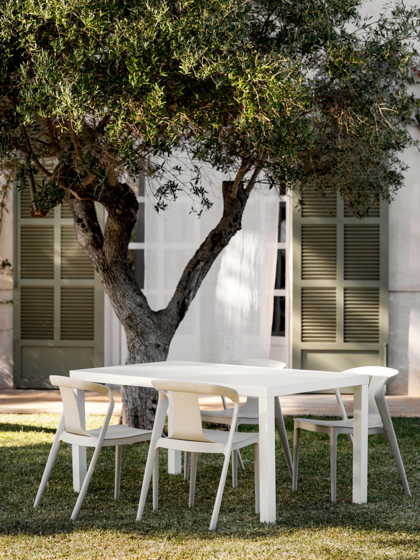 Puutarhapöytä luonnonvalkoinen - 7