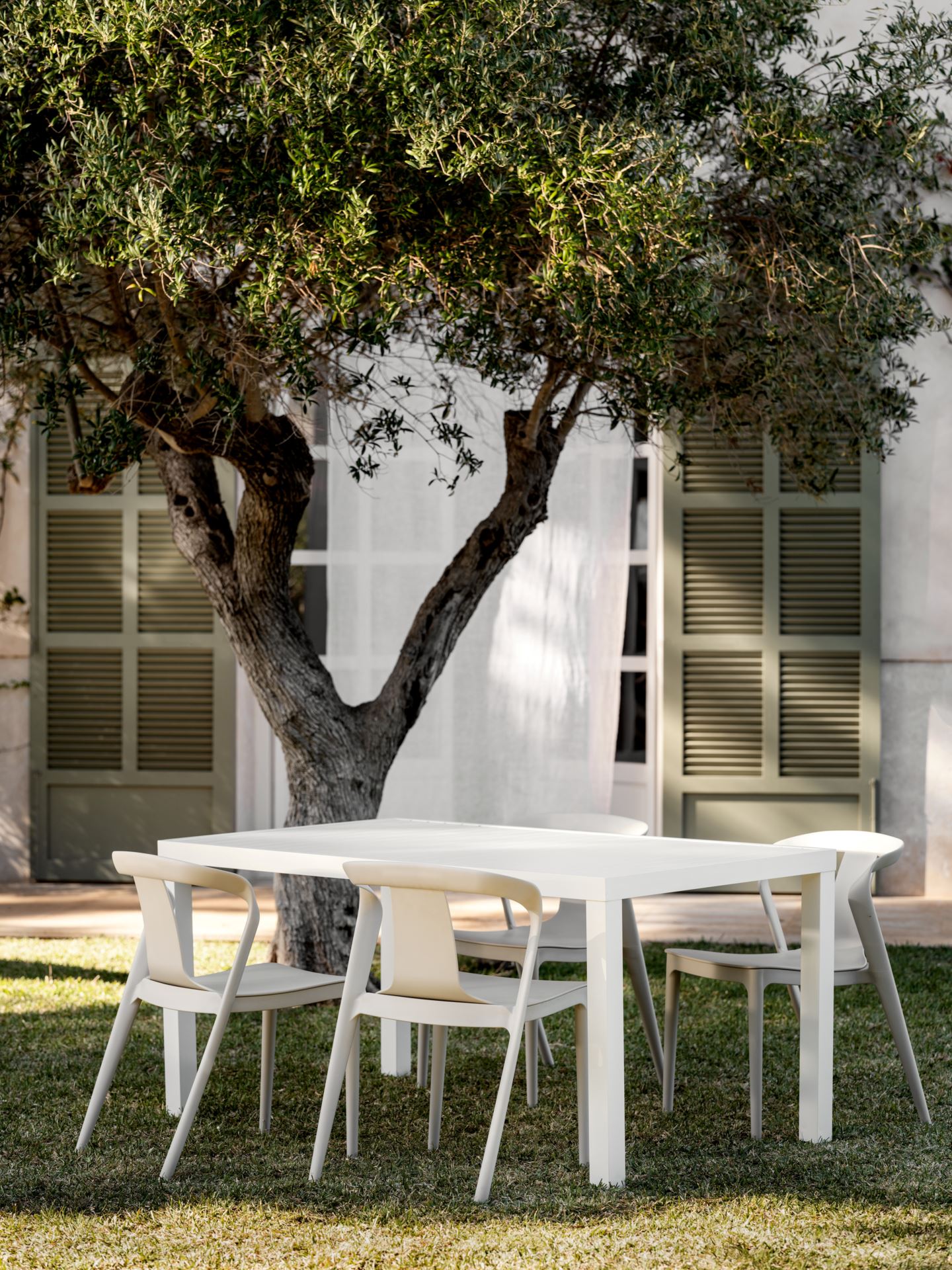 Puutarhapöytä luonnonvalkoinen - 7