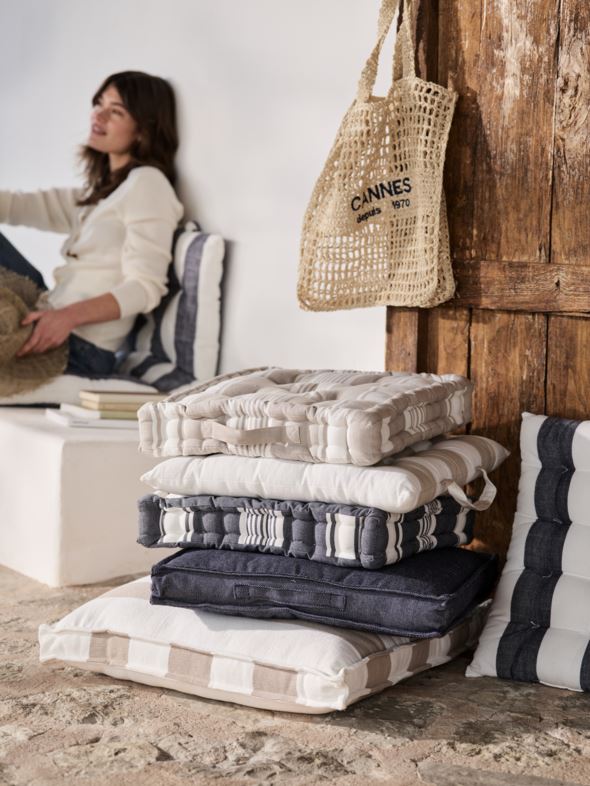 Istuintyyny beige - 3