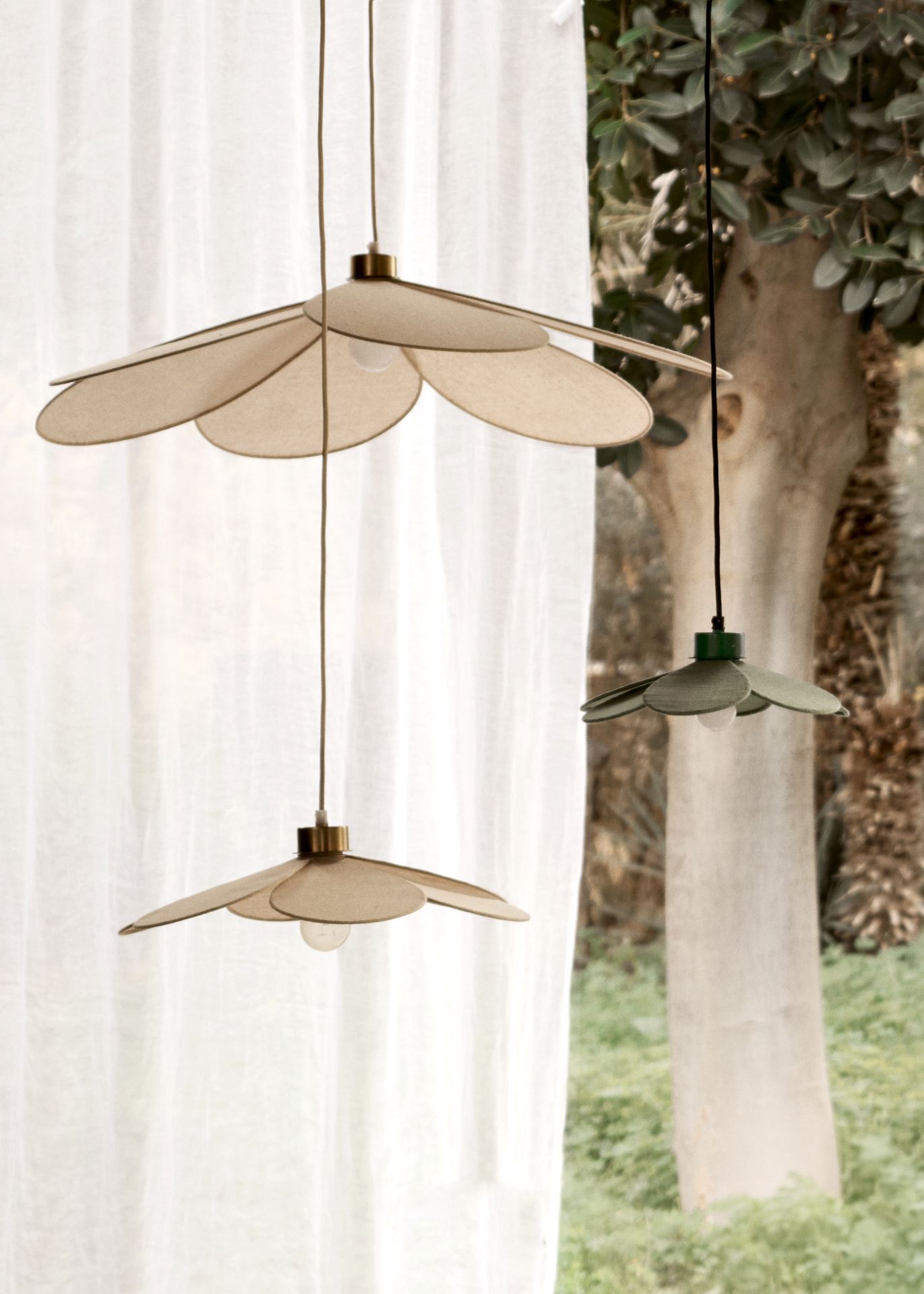 Kattovalaisin luonnonväri - 46x46x13 cm luonnonväri - 1