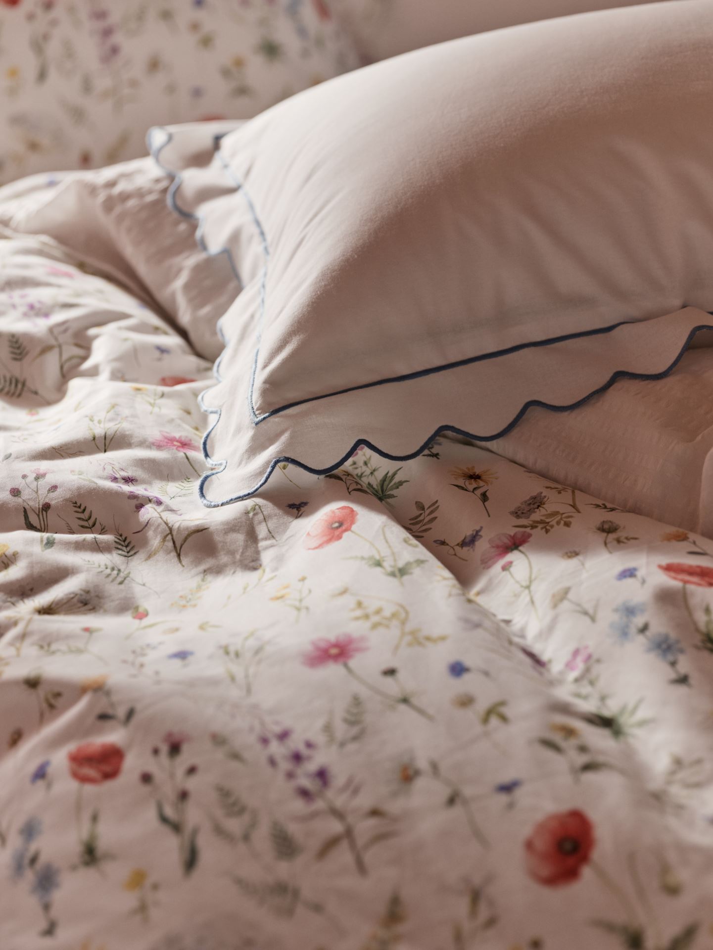 Pussilakanasetti moniväri - 2