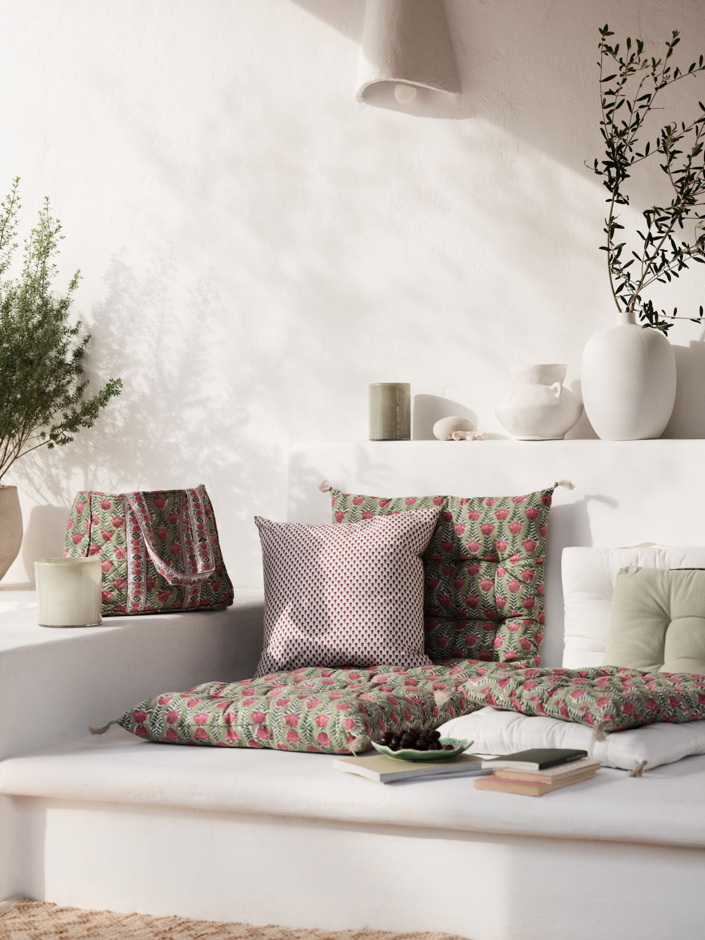 Koristetyyny vihreä - 2