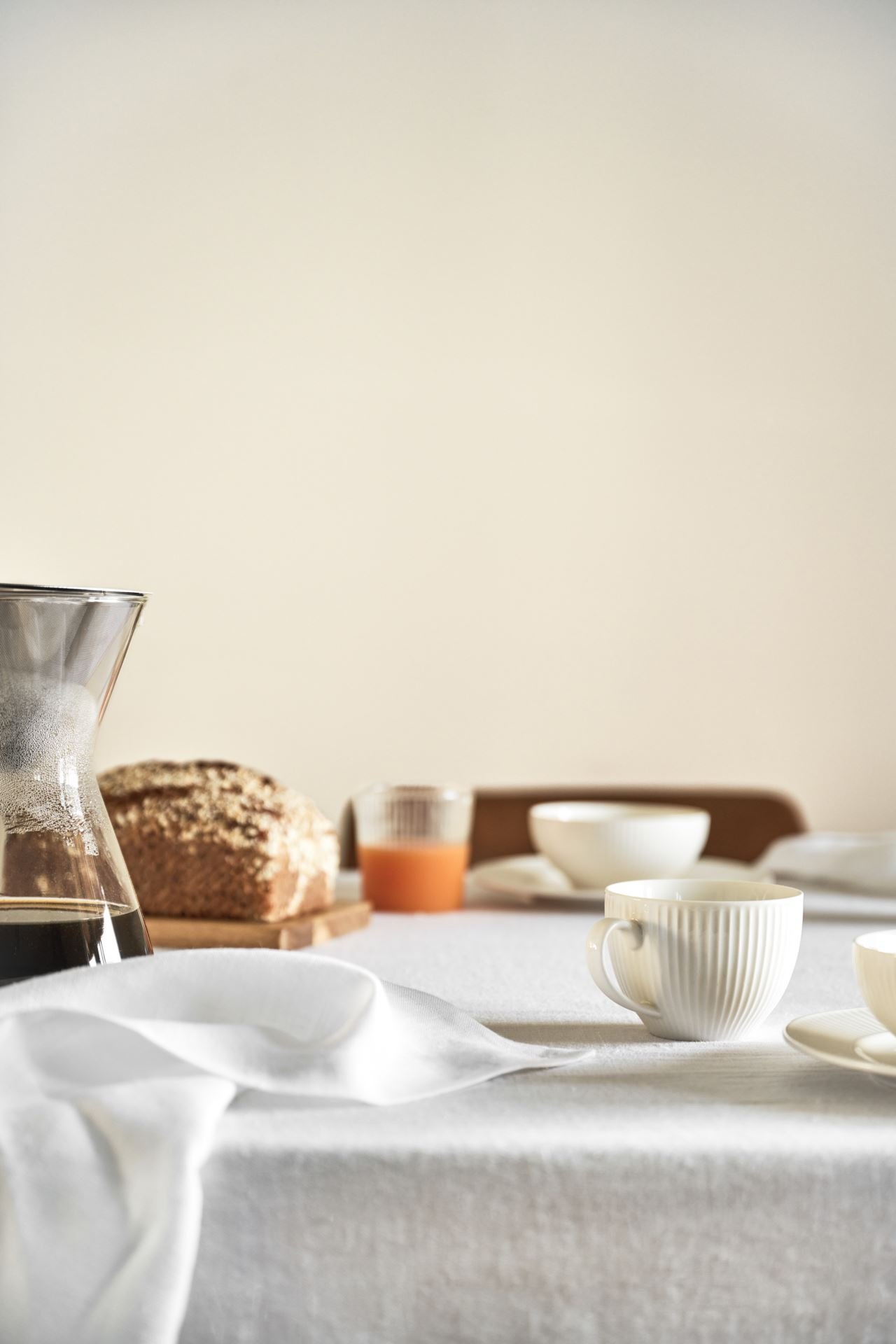 Kuppi aluslautasella valkoinen - 7