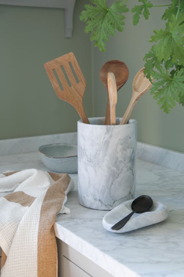 Paistinlasta                     luonnonväri - 2