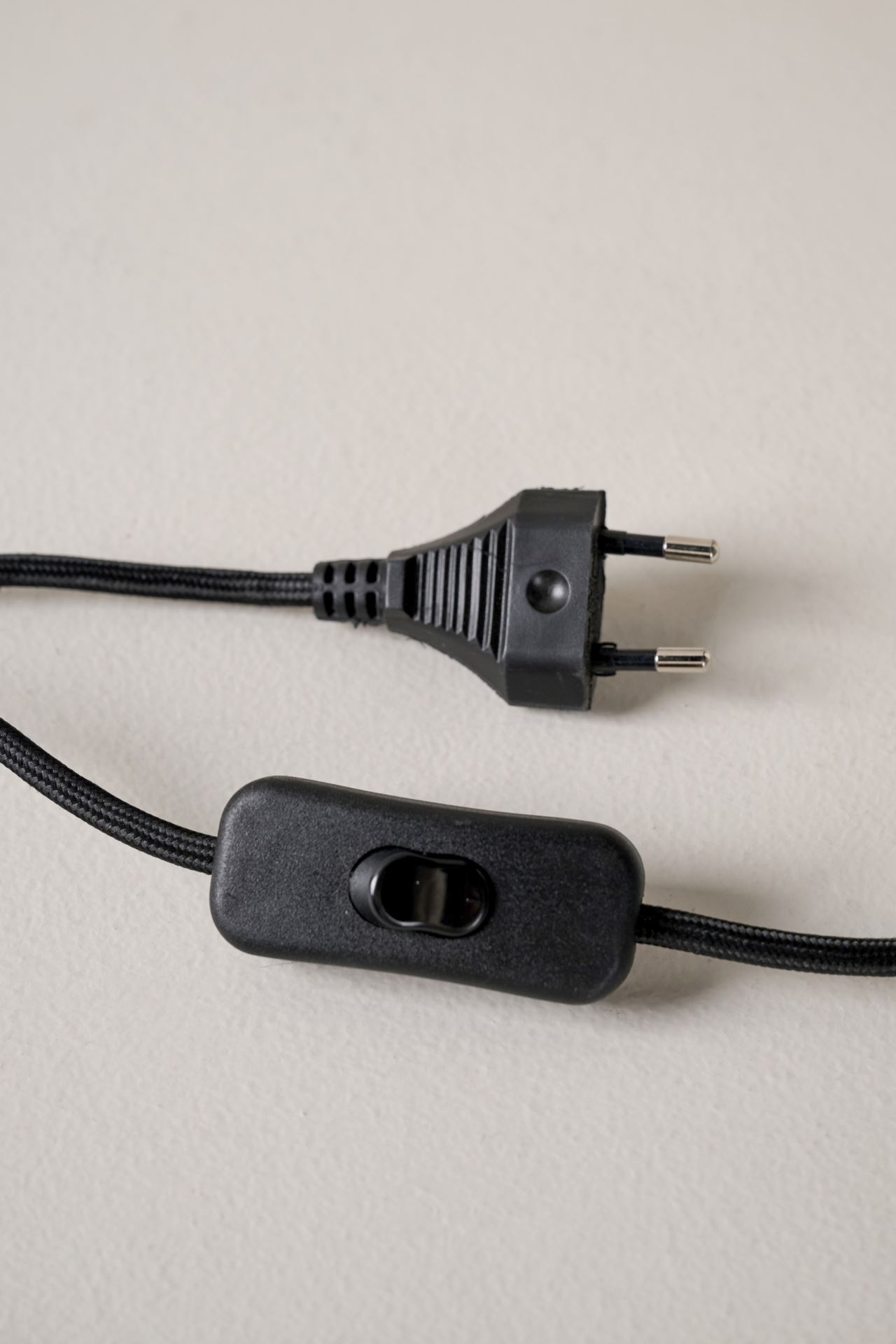 Pöytävalaisin musta - 5