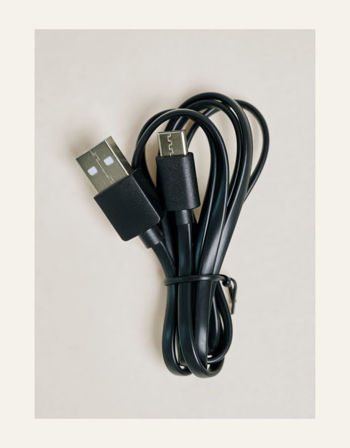 Ladattava pöytävalaisin harmaanruskea - 5