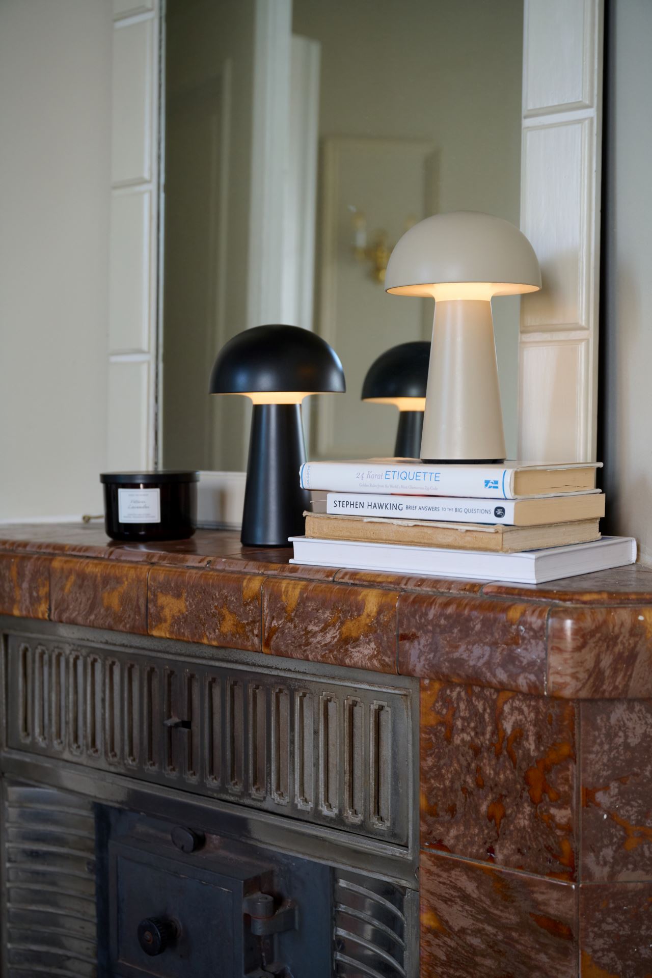 Ladattava pöytävalaisin musta - 3