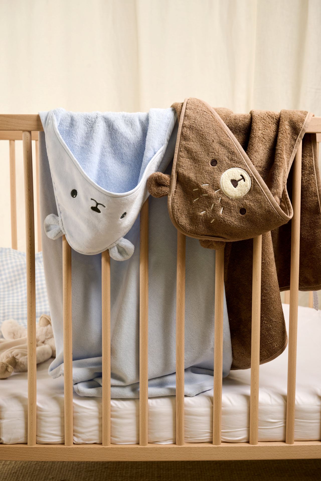 Huppupyyhe ruskea - 3