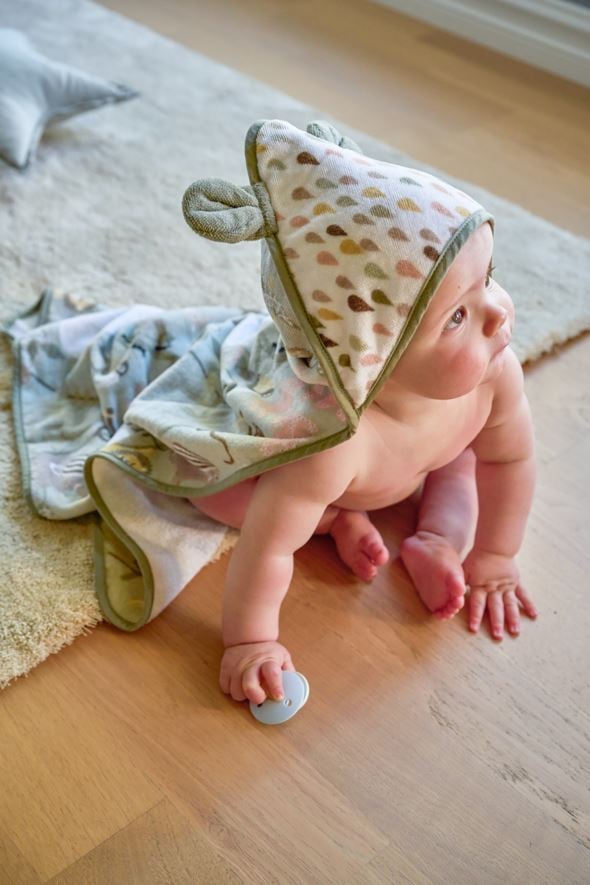 Huppupyyhe vaaleanvihreä - 4